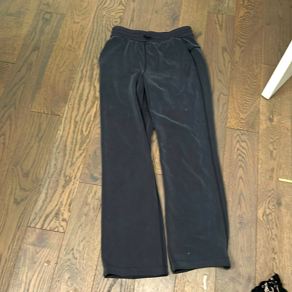 Lulu lemon pants size 6